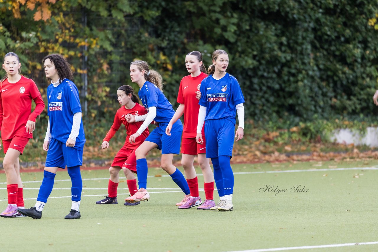 Bild 242 - wCJ Eimsbuettler TV - FC Rosengarten : Ergebnis: 2:0